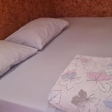 Центр, Євгена Коновальця, 3 Apartman Luck Kültér fotó